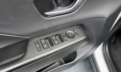 Hyundai Kona 2024, 23812 км, за 16186.69 USD - фото 27