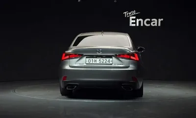 Lexus IS 2017, 89432 км, за 11051.16 USD