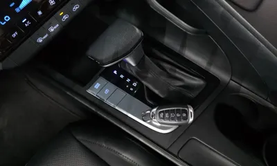 Hyundai Avante 2023, 6569 км, за 11311.18 USD - фото 9