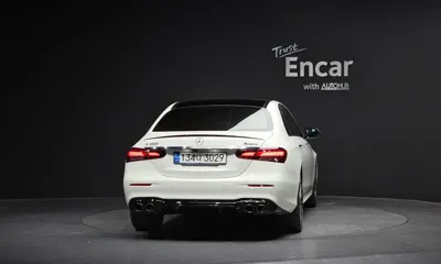 Mercedes-Benz E-Class 2021, 51462 км, за 27086.07 USD
