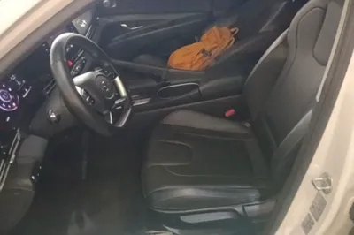 Hyundai Elantra 2022, 55800 км, за 10688 USD - фото 22