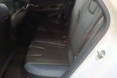 Hyundai Elantra 2022, 55800 км, за 10688 USD - фото 25