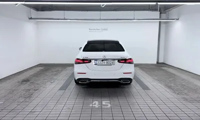 Mercedes-Benz E-Class 2022, 23645 км, за 33805.96 USD