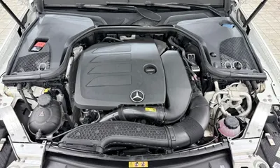 Mercedes-Benz E-Class 2022, 23645 км, за 33805.96 USD - фото 6