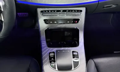 Mercedes-Benz E-Class 2022, 23645 км, за 33805.96 USD - фото 9