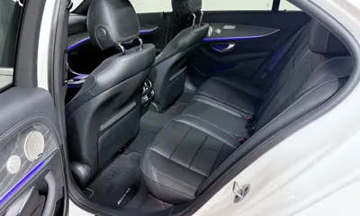 Mercedes-Benz E-Class 2022, 23645 км, за 33805.96 USD - фото 10