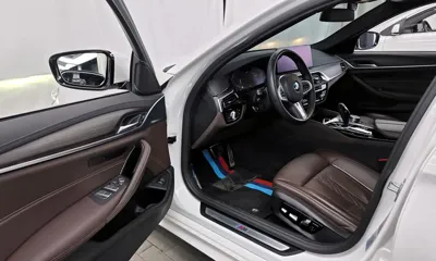 BMW 5-Series 2021, 62196 км, за 26423.82 USD - фото 10
