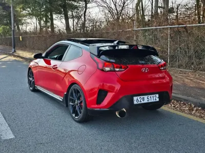 Hyundai Veloster 2018, 126025 км, за 5579.62 USD - фото 6