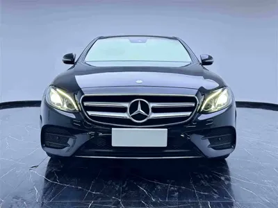 Mercedes-Benz E-Class 2017, 160000 км, за 17577.84 USD