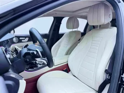 Mercedes-Benz E-Class 2017, 160000 км, за 17577.84 USD