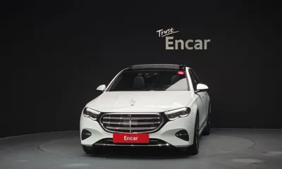 Mercedes-Benz E-Class 2025, 5812 км, за 47013.21 USD