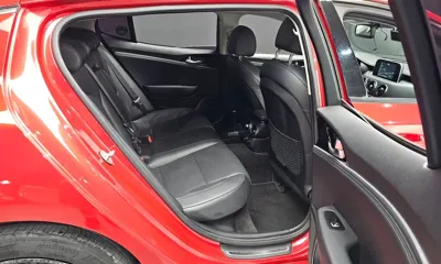 Kia Stinger 2018, 191722 км, за 7271.29 USD - фото 11