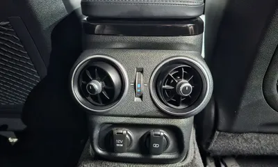 Kia Stinger 2018, 191722 км, за 7271.29 USD - фото 18