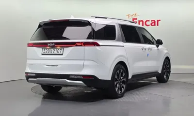 Kia Canival 2023, 59380 км, за 15092.39 USD