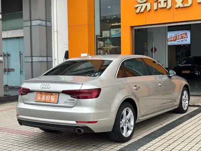 Audi A4L 2018, 96000 км, за 11652.21 USD