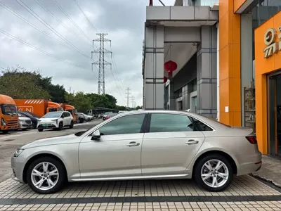 Audi A4L 2018, 96000 км, за 11652.21 USD - фото 8
