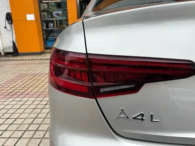 Audi A4L 2018, 96000 км, за 11652.21 USD - фото 33
