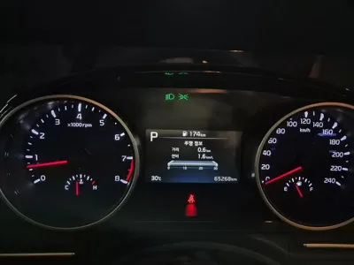 Kia Canival 2023, 65268 км, за 14651.29 USD