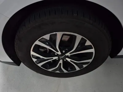 Kia Canival 2023, 65268 км, за 14651.29 USD - фото 6