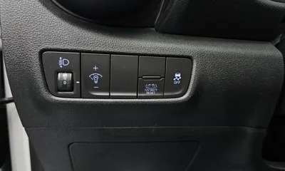 Hyundai Kona 2021, 144838 км, за 9839.83 USD - фото 19