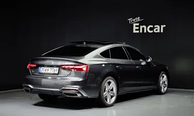 Audi A5 2021, 58473 км, за 20482.32 USD