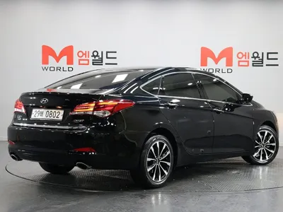Hyundai i40 2016, 138209 км, за 4879.48 USD