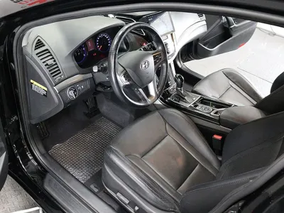 Hyundai i40 2016, 138209 км, за 4879.48 USD - фото 17