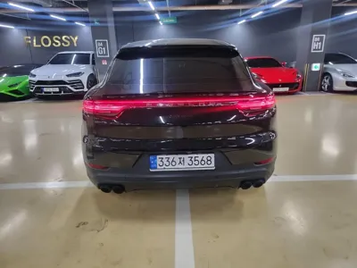 Porsche Cayenne 2022, 64000 км, за 57482.65 USD