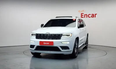 Jeep Cherokee 2020, 65232 км, за 15688.59 USD