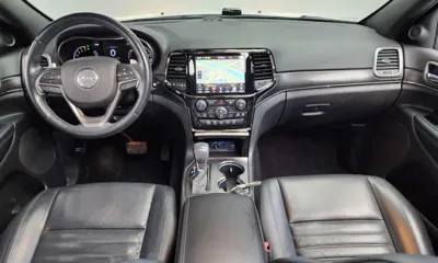 Jeep Cherokee 2020, 65232 км, за 15688.59 USD - фото 7