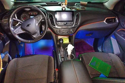Chevrolet Equinox 2018, 121800 км, за 6407 USD - фото 9