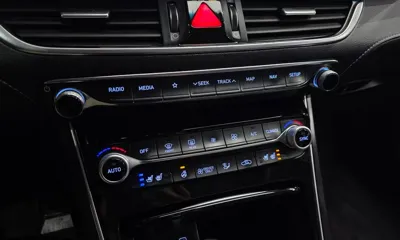 Hyundai Grandeur 2018, 110227 км, за 10744.28 USD - фото 30