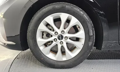 Kia K8 2022, 42222 км, за 16253.71 USD