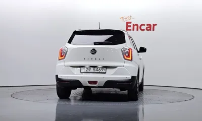 KG_Mobility_Ssangyong TIBOLI 2015, 128995 км, за 4551.67 USD