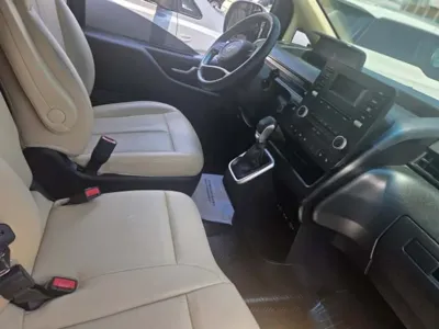 Hyundai Staria 2024, 118000 км, за 13976.46 USD - фото 9