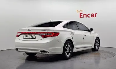 Hyundai Grandeur 2012, 36210 км, за 4553.74 USD