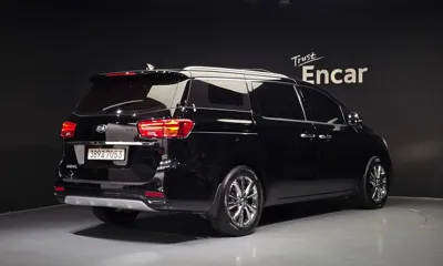 Kia Canival 2020, 82706 км, за 14116.59 USD