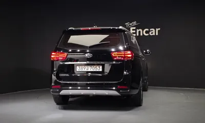 Kia Canival 2020, 82706 км, за 14116.59 USD