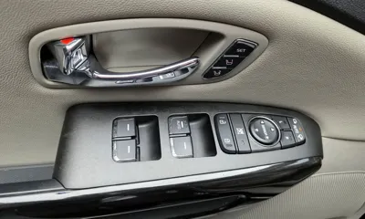 Kia Canival 2020, 82706 км, за 14116.59 USD - фото 14