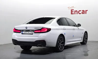 BMW 5-Series 2023, 20147 км, за 32059.78 USD