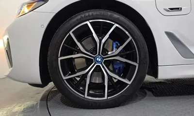 BMW 5-Series 2023, 20147 км, за 32059.78 USD