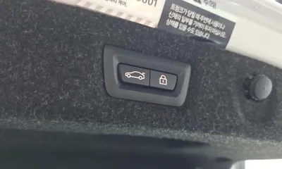 BMW 5-Series 2023, 20147 км, за 32059.78 USD - фото 20