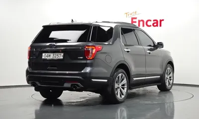 Ford Explorer 2018, 120156 км, за 8599.19 USD