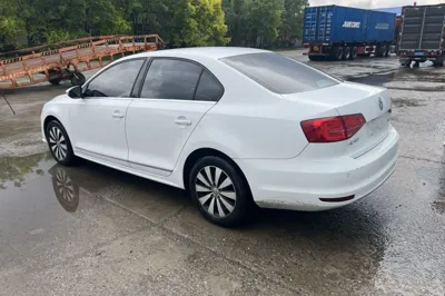 Volkswagen Sagitar 2018, 112800 км, за 8145 USD