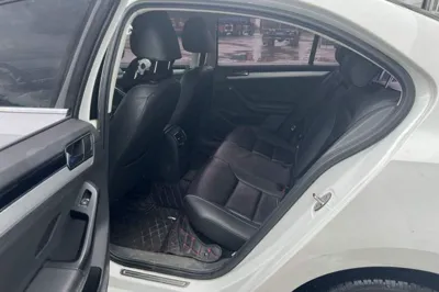 Volkswagen Sagitar 2018, 112800 км, за 8145 USD - фото 10
