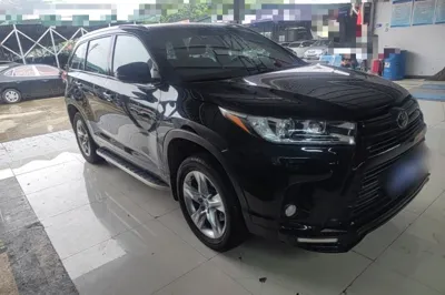Toyota Highlander 2021, 124400 км, за 23804 USD