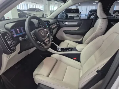 Volvo XC40 2026, 248 км, за 29253.06 USD - фото 10