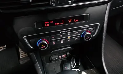 Kia K5 2016, 172179 км, за 4726.27 USD - фото 16