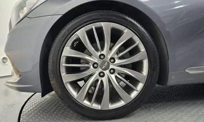 Hyundai Genesis 2016, 195073 км, за 6551.14 USD