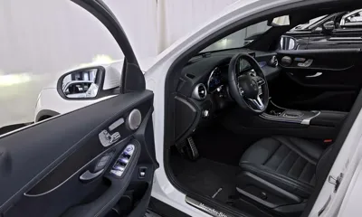 Mercedes-Benz GLC-Class 2023, 34438 км, за 36482.1 USD - фото 10